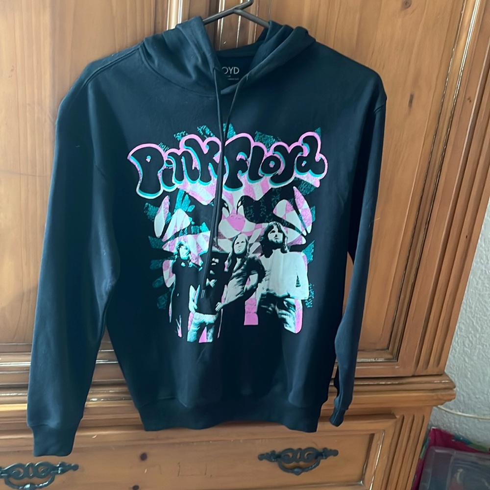 Light weight hoodie